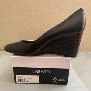 Nine West - Jazzin Almond Toe Wedges